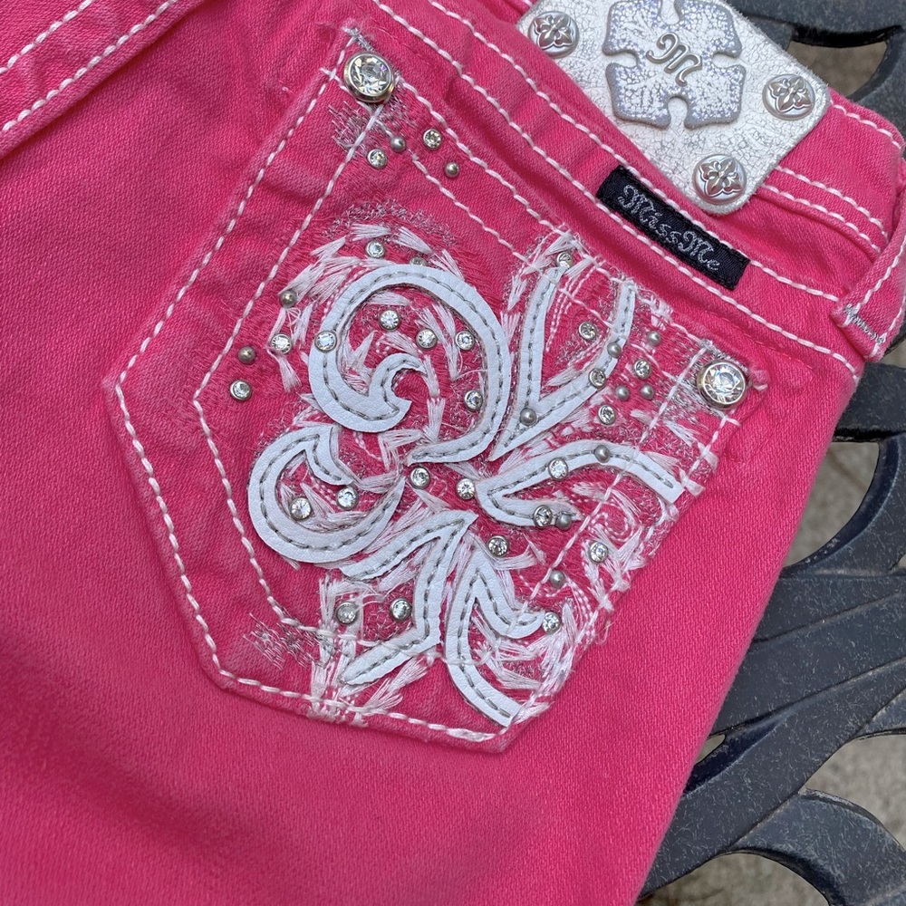 Miss Me Size 16 Girls Pink Capri Jeans EUC.